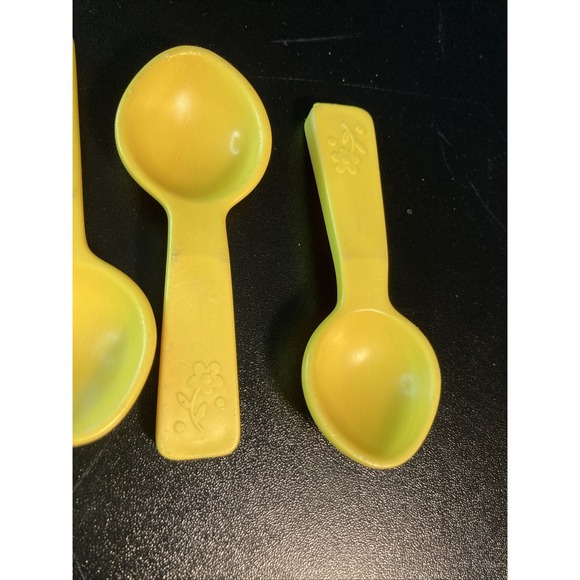 Lot 4 Vintage‎ Fisher Price TOY Spoons Yellow - Picture 4 of 6